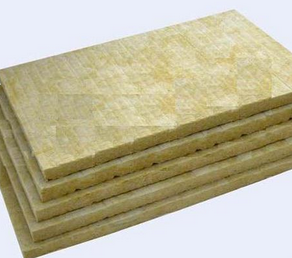 選用【巖棉保溫板】節(jié)能，節(jié)能時代。